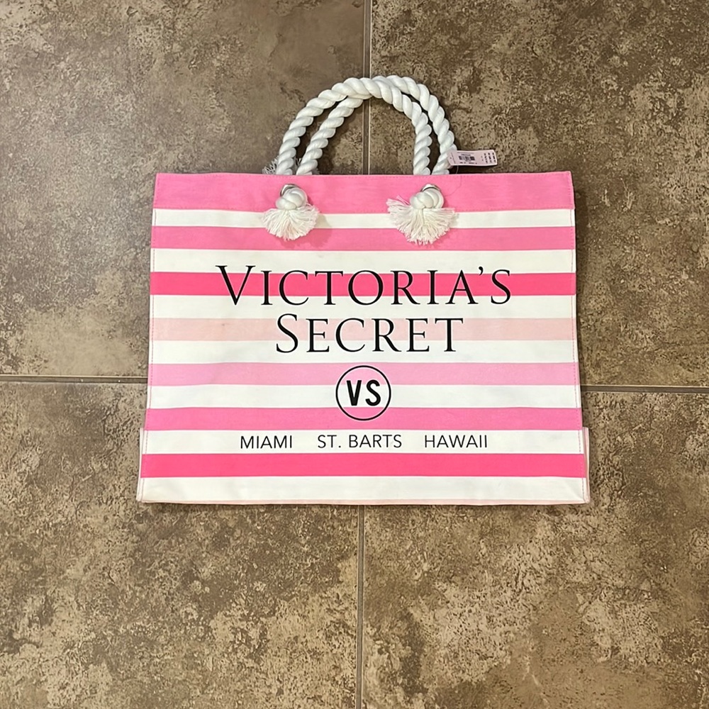 NWT Victoria Secret Bag